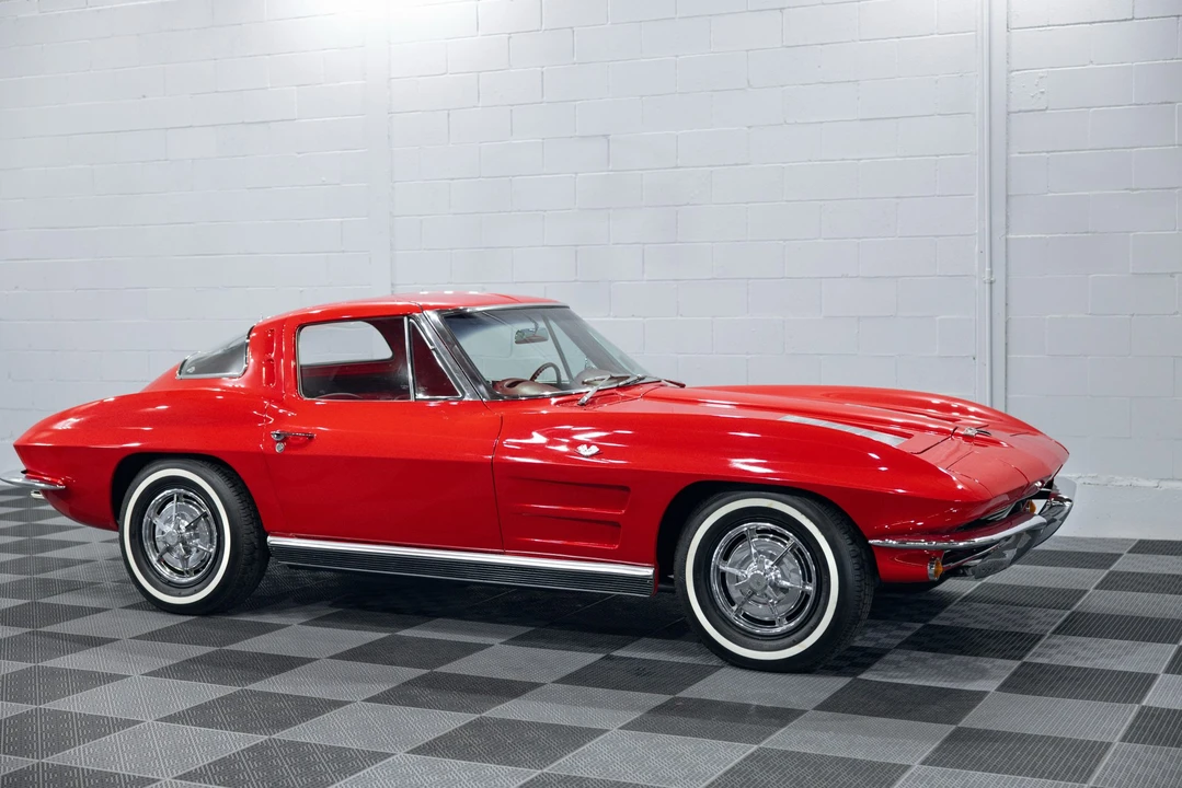 1963 Chevrolet Corvette C2 - Image 17 of 31