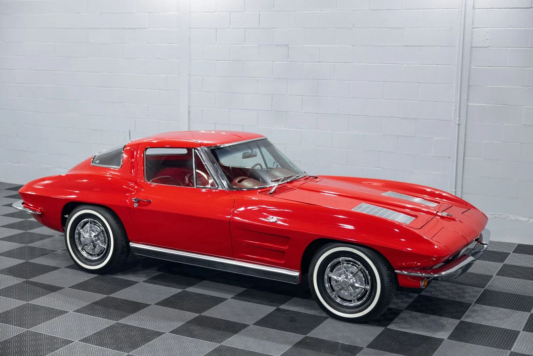 1963 Chevrolet Corvette C2 - Image 13 of 31