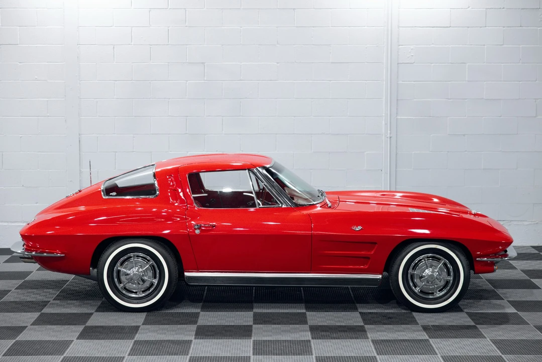 1963 Chevrolet Corvette C2 - Image 21 of 31