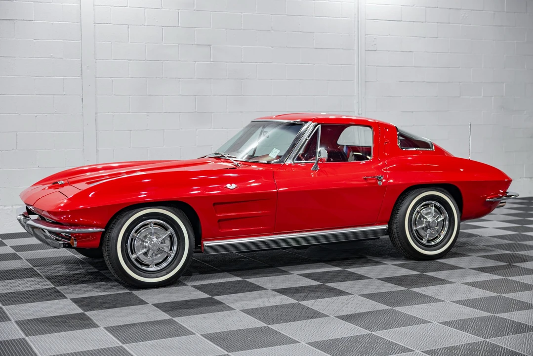 1963 Chevrolet Corvette C2 - Image 2 of 31