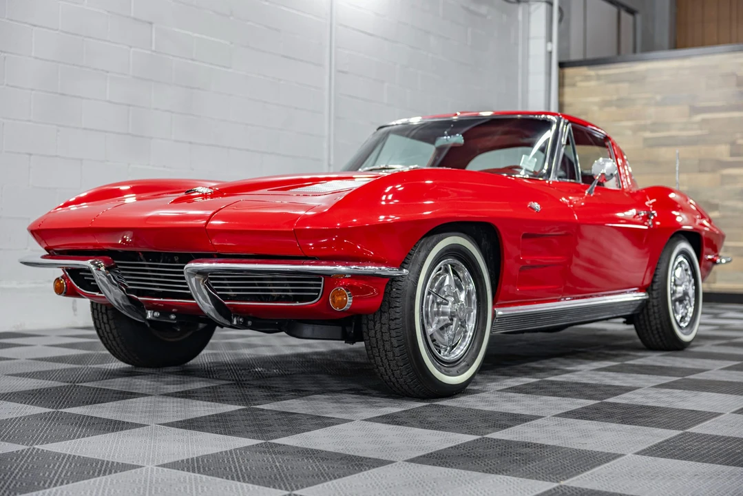 1963 Chevrolet Corvette C2 - Image 7 of 31