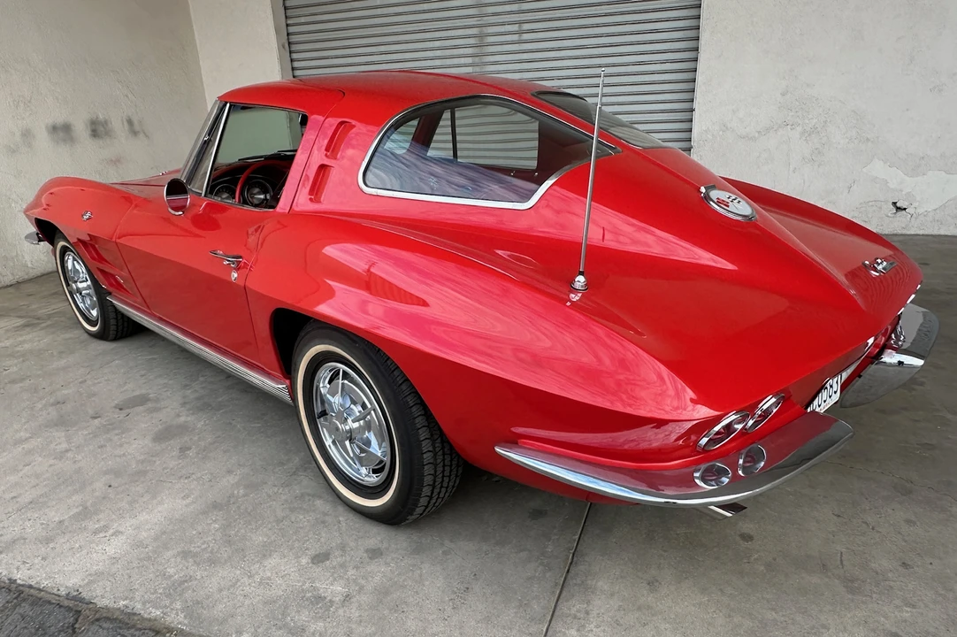 1963 Chevrolet Corvette C2 - Image 16 of 31