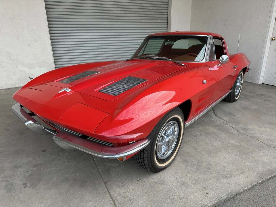 1963 Chevrolet Corvette C2 - Image 9 of 31