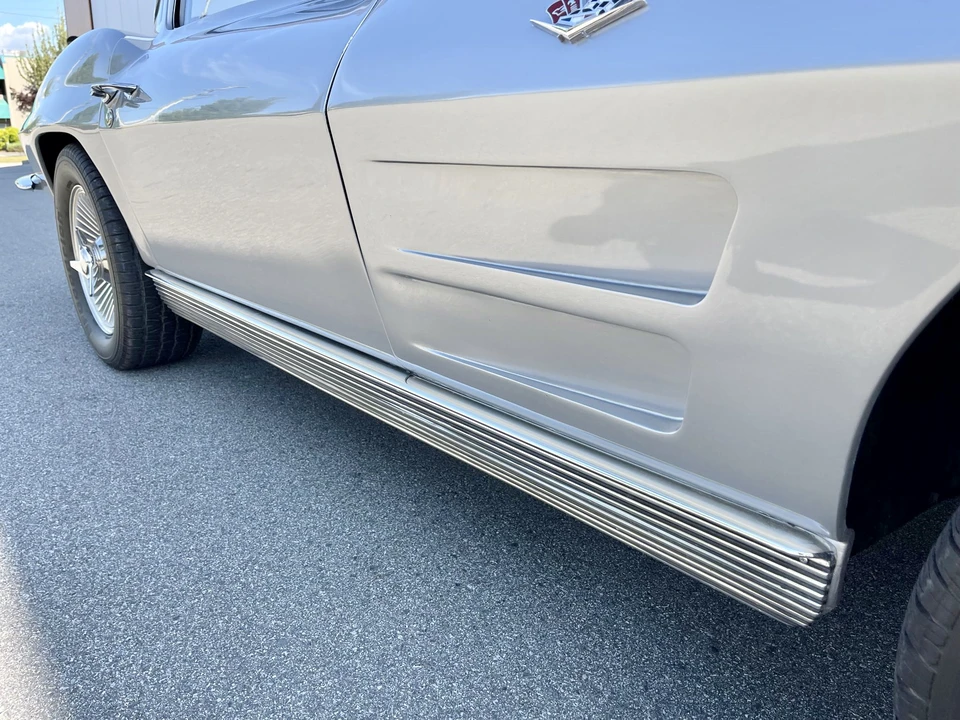 1963 Chevrolet Corvette C2 - Image 25 of 31