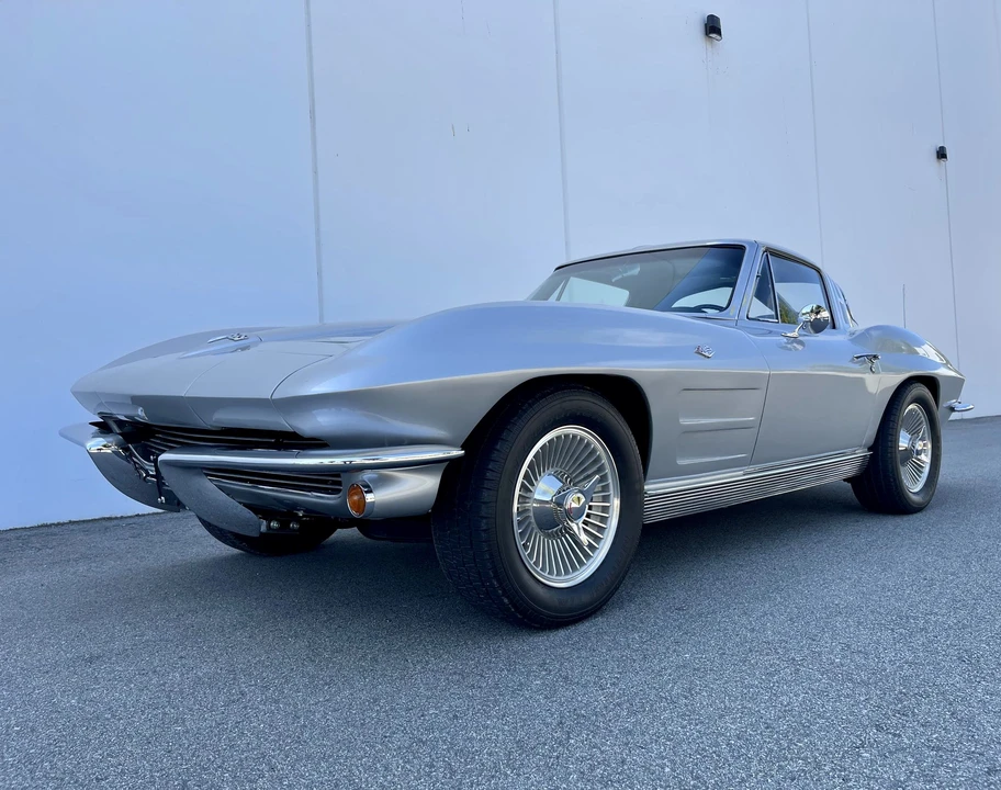 1963 Chevrolet Corvette C2 - Image 2 of 31