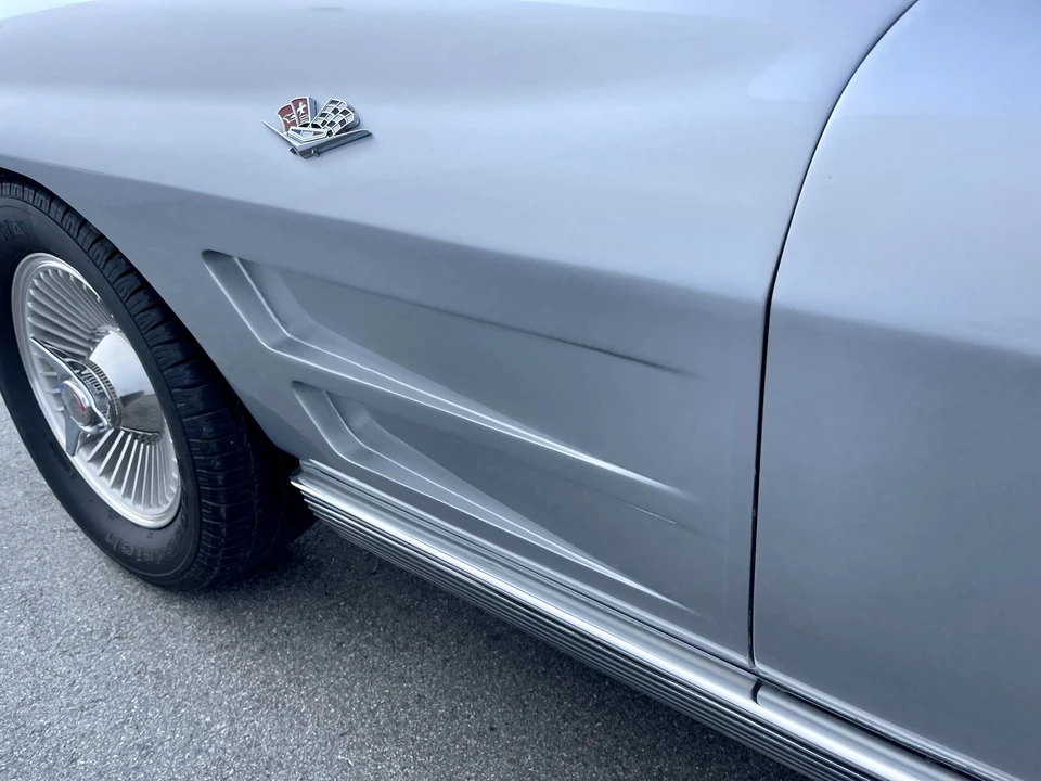 1963 Chevrolet Corvette C2 - Image 23 of 31
