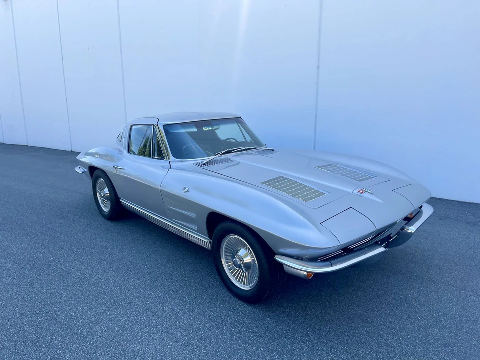 1963 Chevrolet Corvette C2 - Image 5 of 31