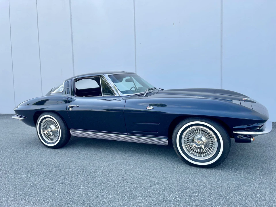 1963 Chevrolet Corvette C2 - Image 21 of 31