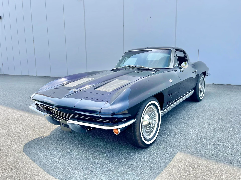 1963 Chevrolet Corvette C2 - Image 3 of 31