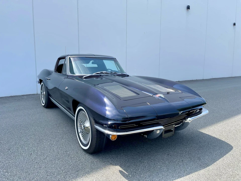 1963 Chevrolet Corvette C2 - Image 25 of 31