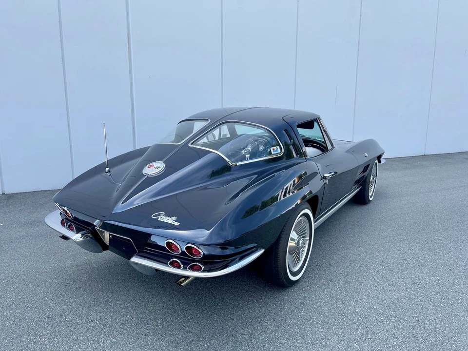 1963 Chevrolet Corvette C2 - Image 16 of 31