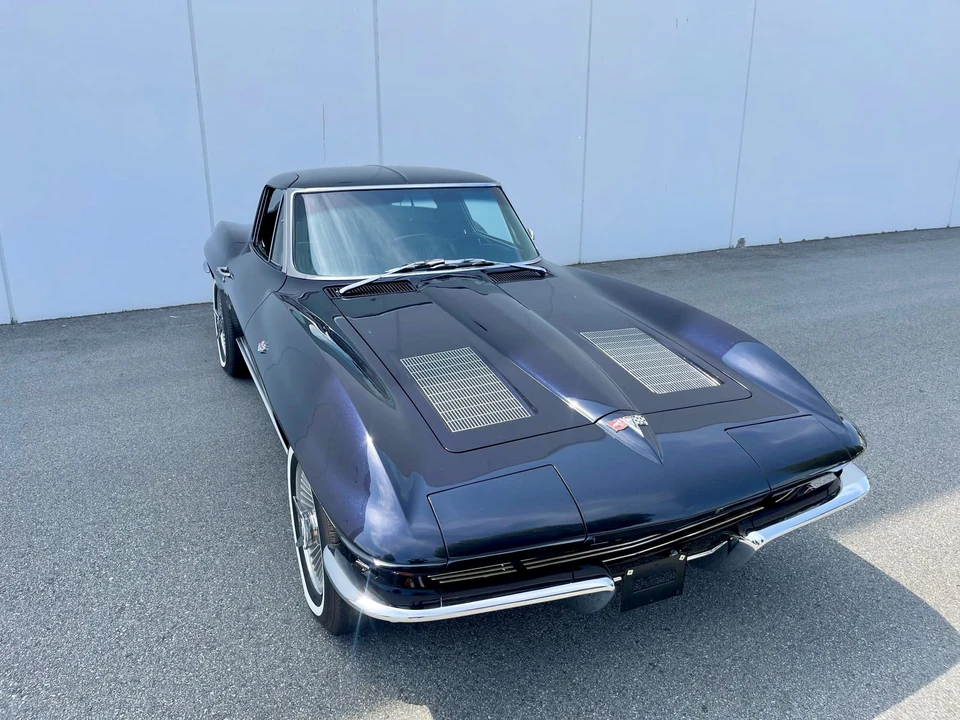 1963 Chevrolet Corvette C2 - Image 27 of 31