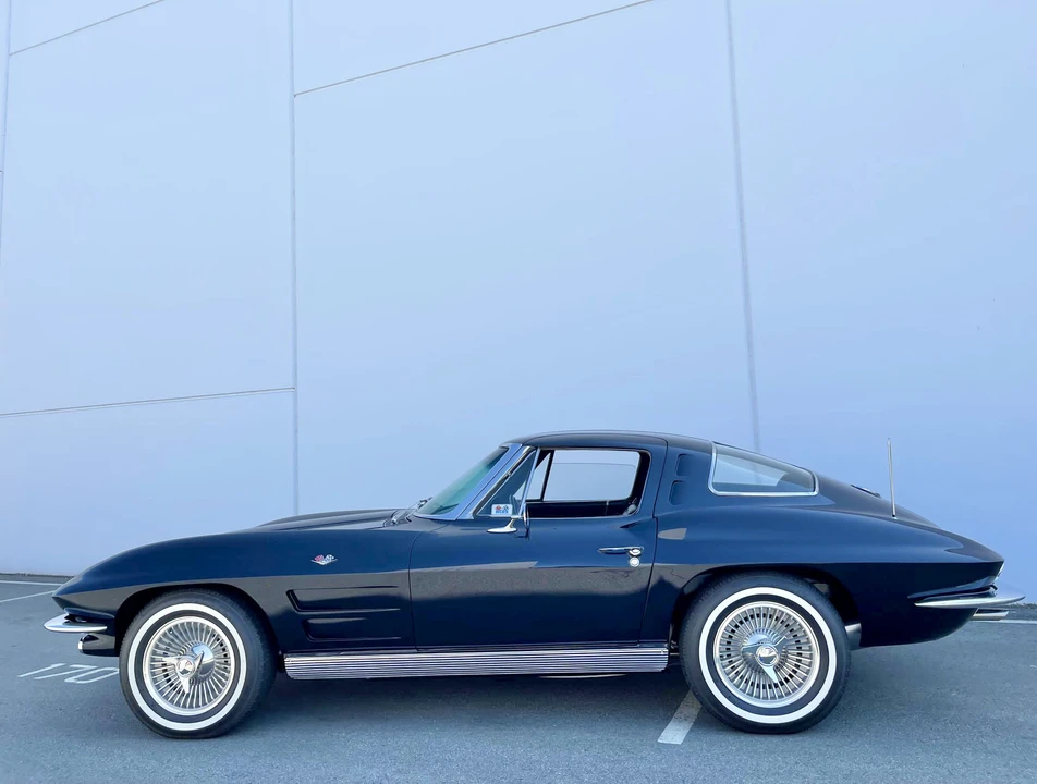 1963 Chevrolet Corvette C2 - Image 6 of 31