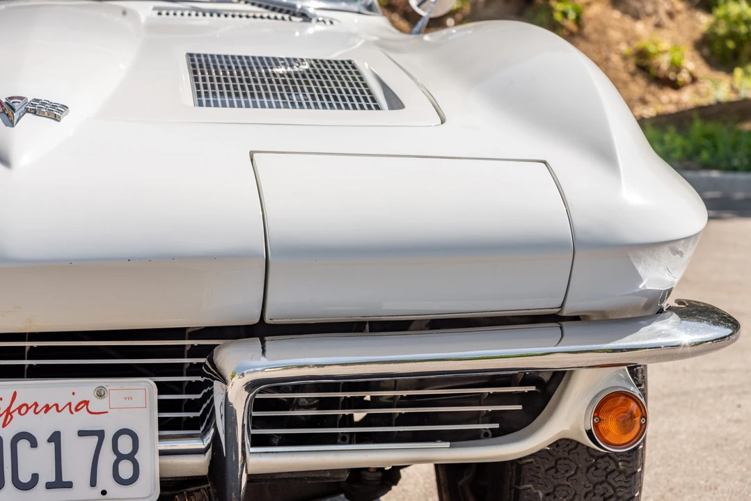 1963 Chevrolet Corvette C2 - Image 14 of 31