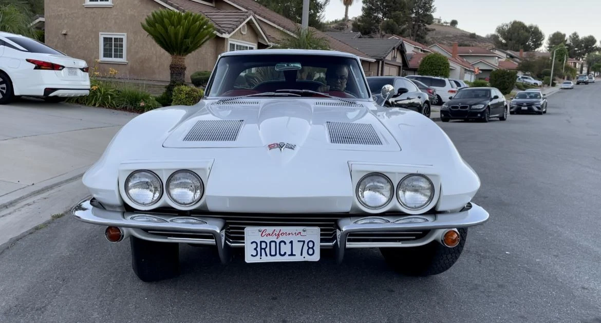1963 Chevrolet Corvette C2 - Image 11 of 31