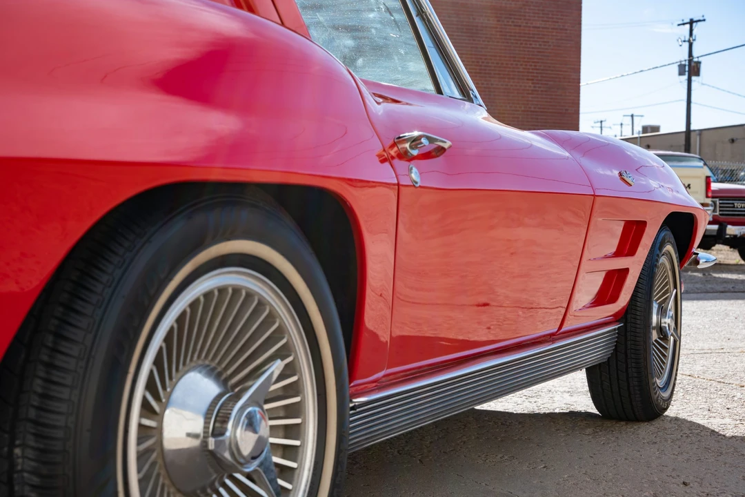 1963 Chevrolet Corvette C2 - Image 21 of 31