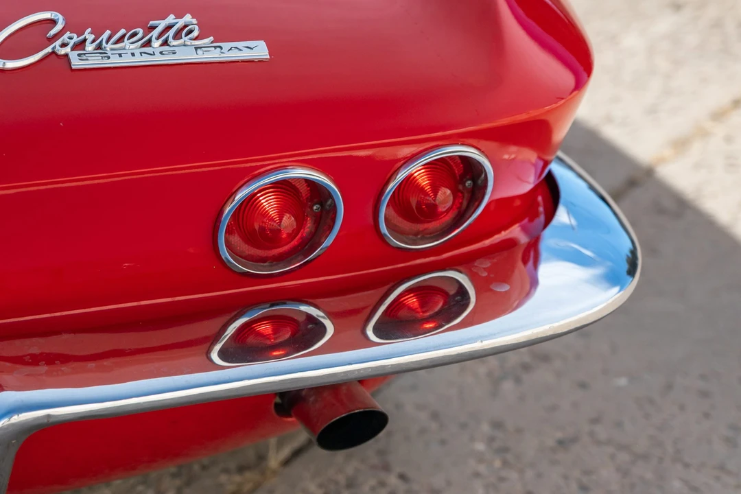 1963 Chevrolet Corvette C2 - Image 17 of 31