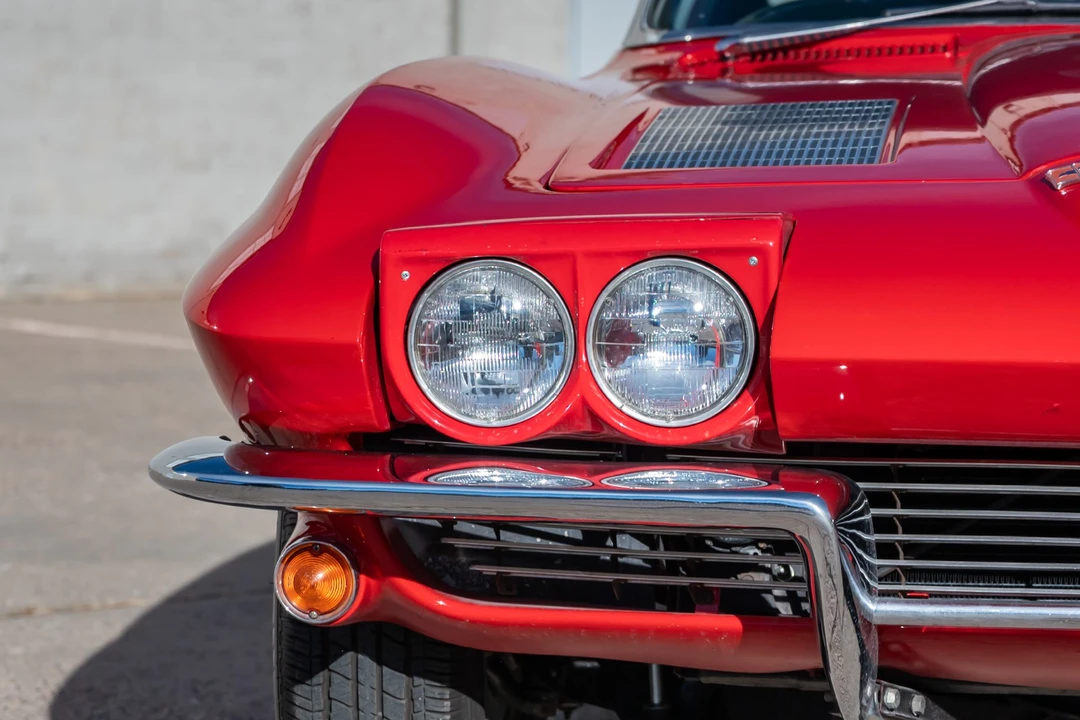 1963 Chevrolet Corvette C2 - Image 11 of 31