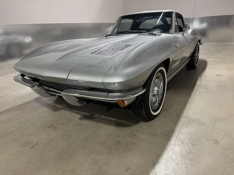 1963 Chevrolet Corvette C2 - Image 2 of 31