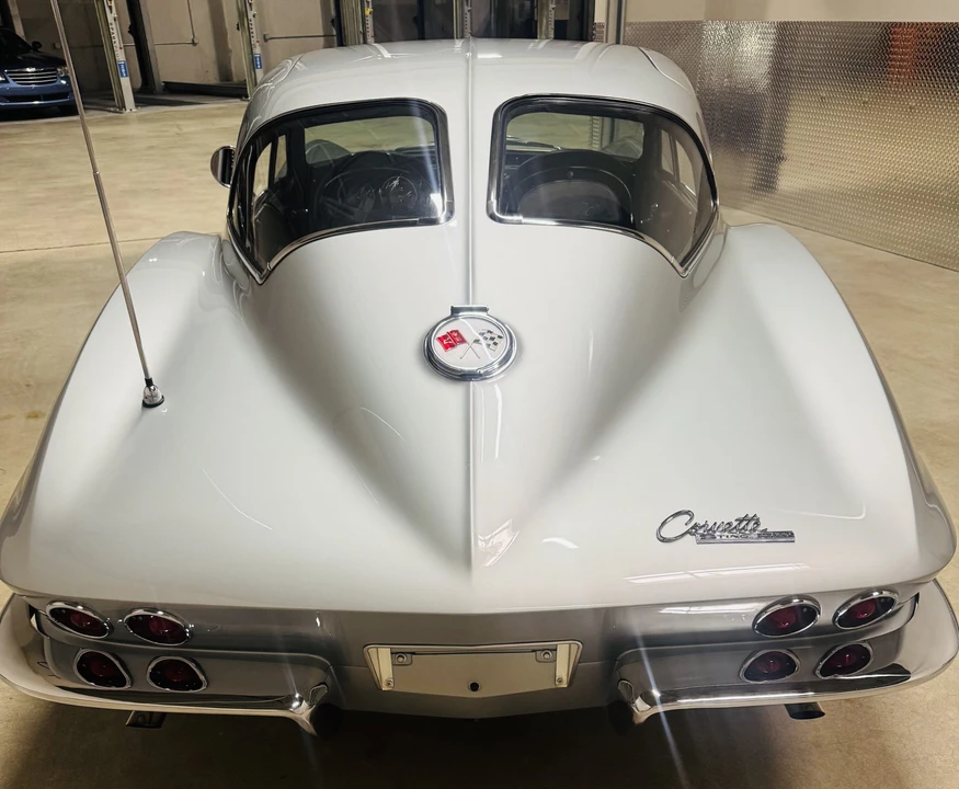 1963 Chevrolet Corvette C2 - Image 22 of 31