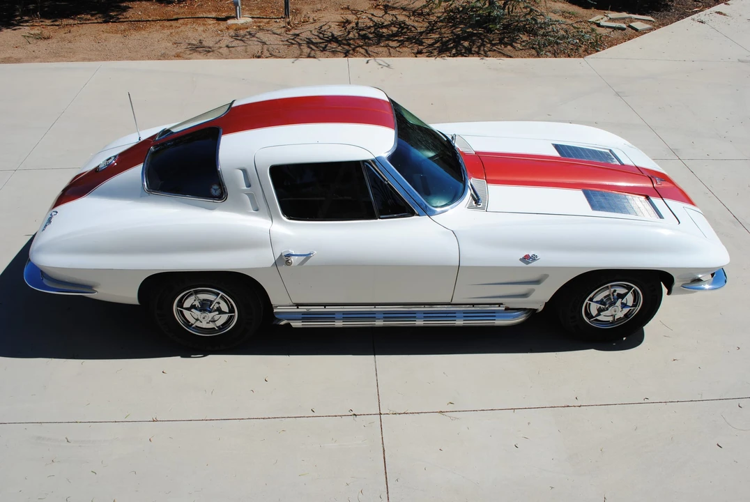 1963 Chevrolet Corvette C2 - Image 16 of 31