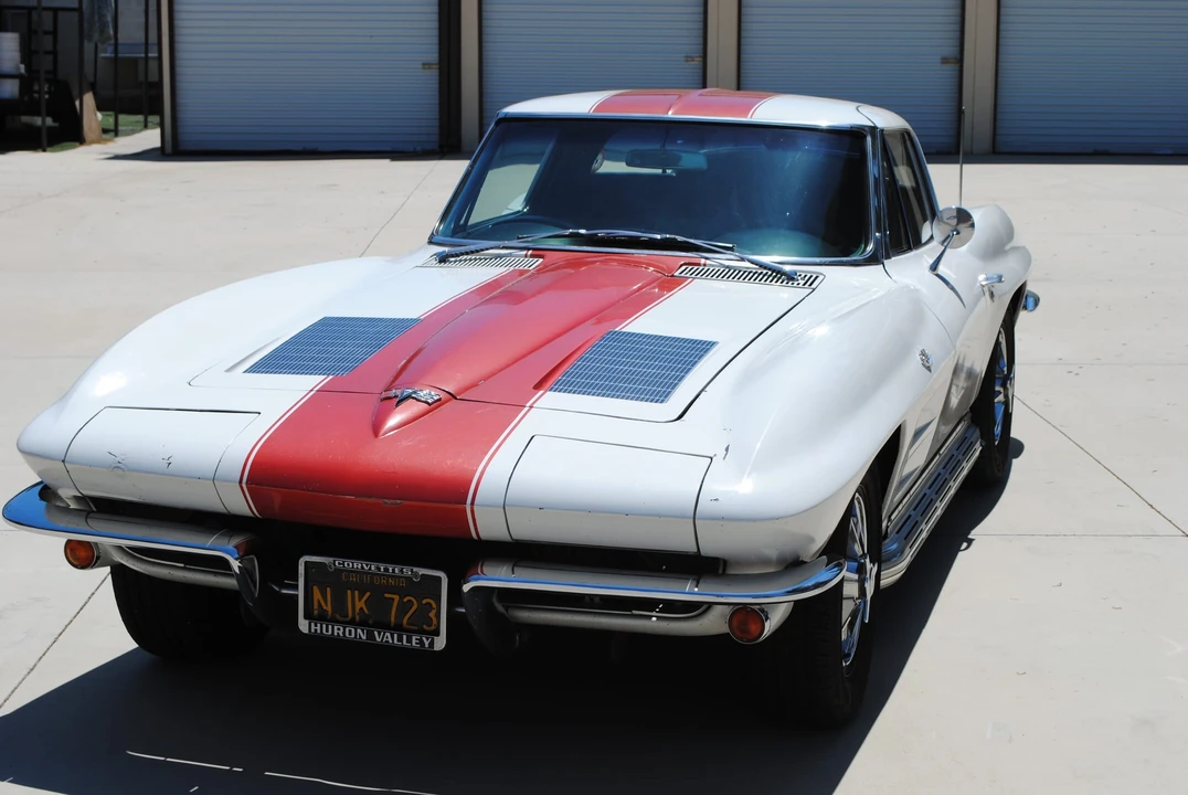 1963 Chevrolet Corvette C2 - Image 6 of 31