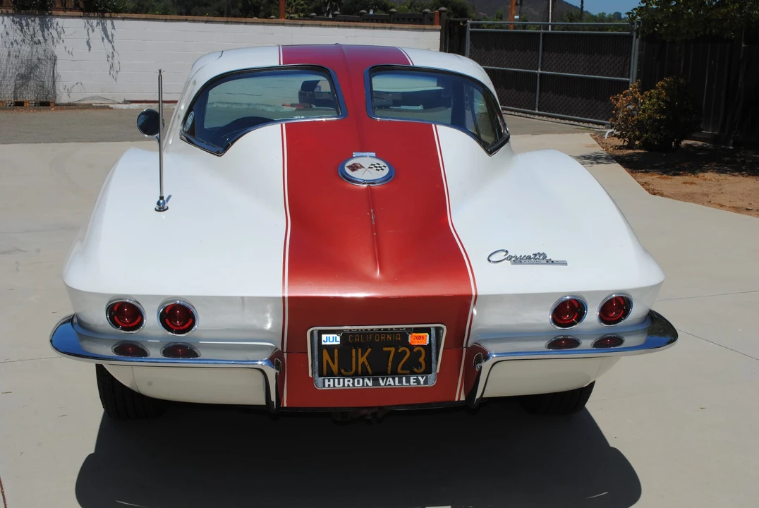 1963 Chevrolet Corvette C2 - Image 22 of 31