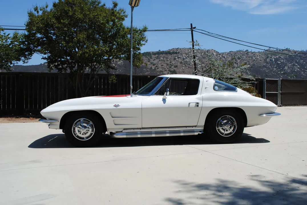 1963 Chevrolet Corvette C2 - Image 31 of 31
