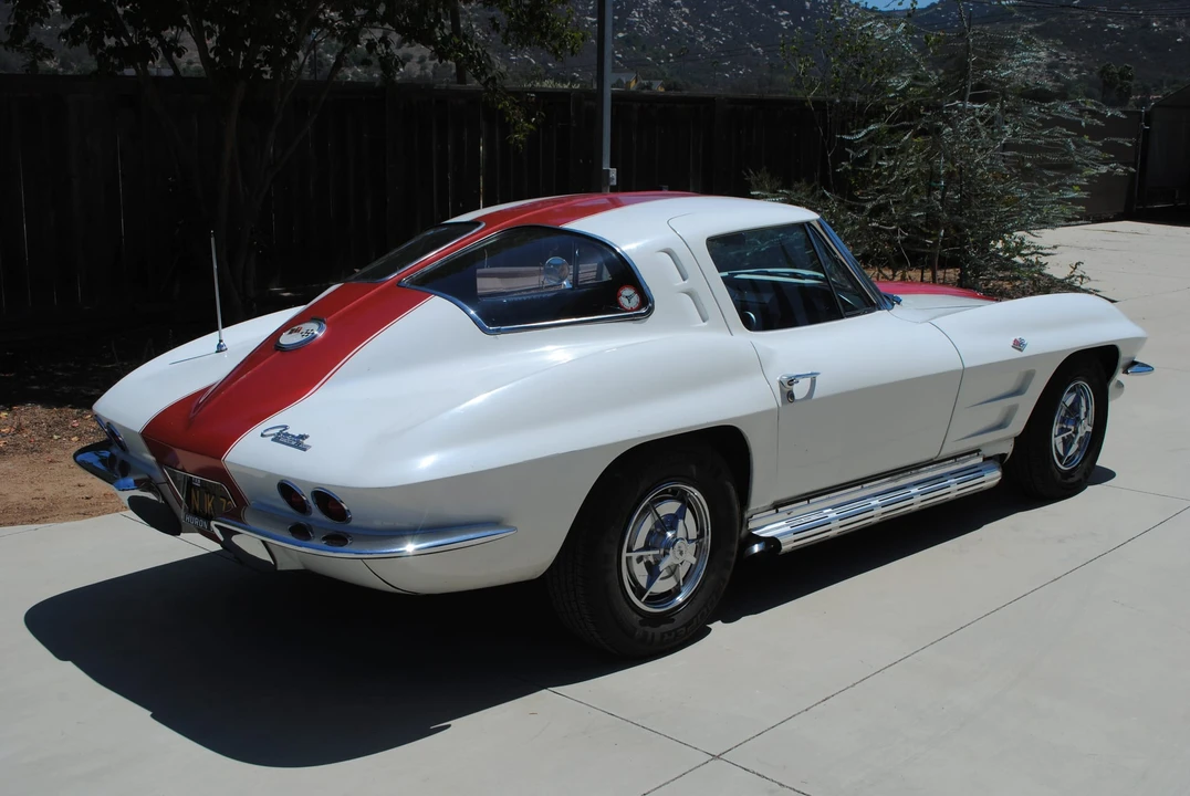 1963 Chevrolet Corvette C2 - Image 19 of 31