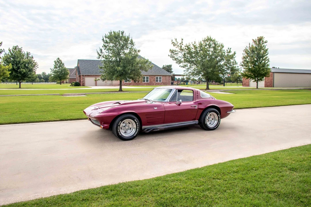 1963 Chevrolet Corvette C2 - Image 31 of 31