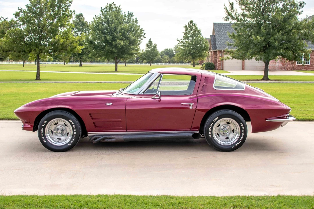 1963 Chevrolet Corvette C2 - Image 28 of 31