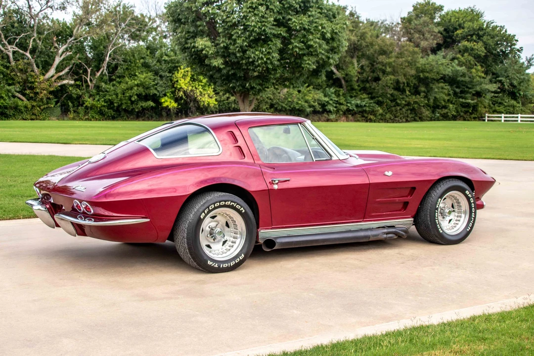 1963 Chevrolet Corvette C2 - Image 16 of 31