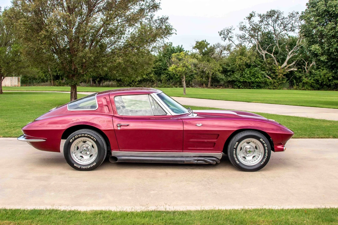 1963 Chevrolet Corvette C2 - Image 11 of 31
