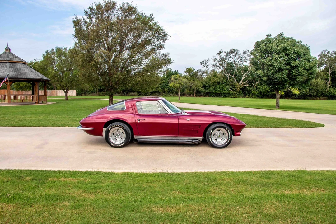 1963 Chevrolet Corvette C2 - Image 9 of 31