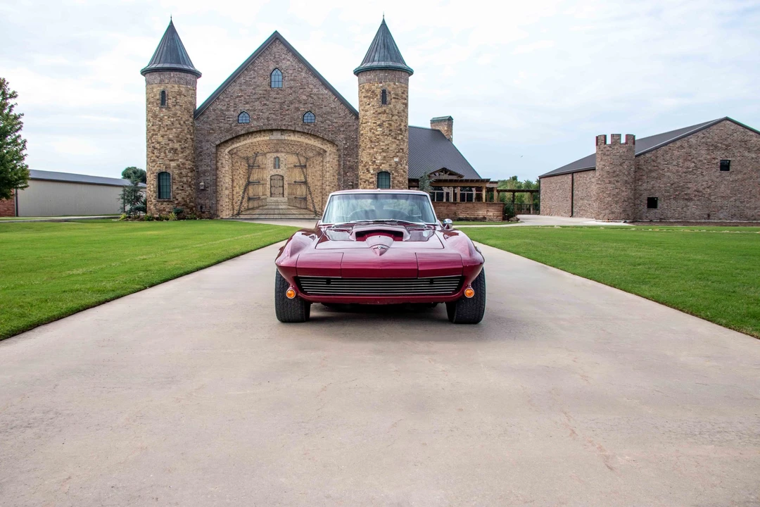 1963 Chevrolet Corvette C2 - Image 2 of 31
