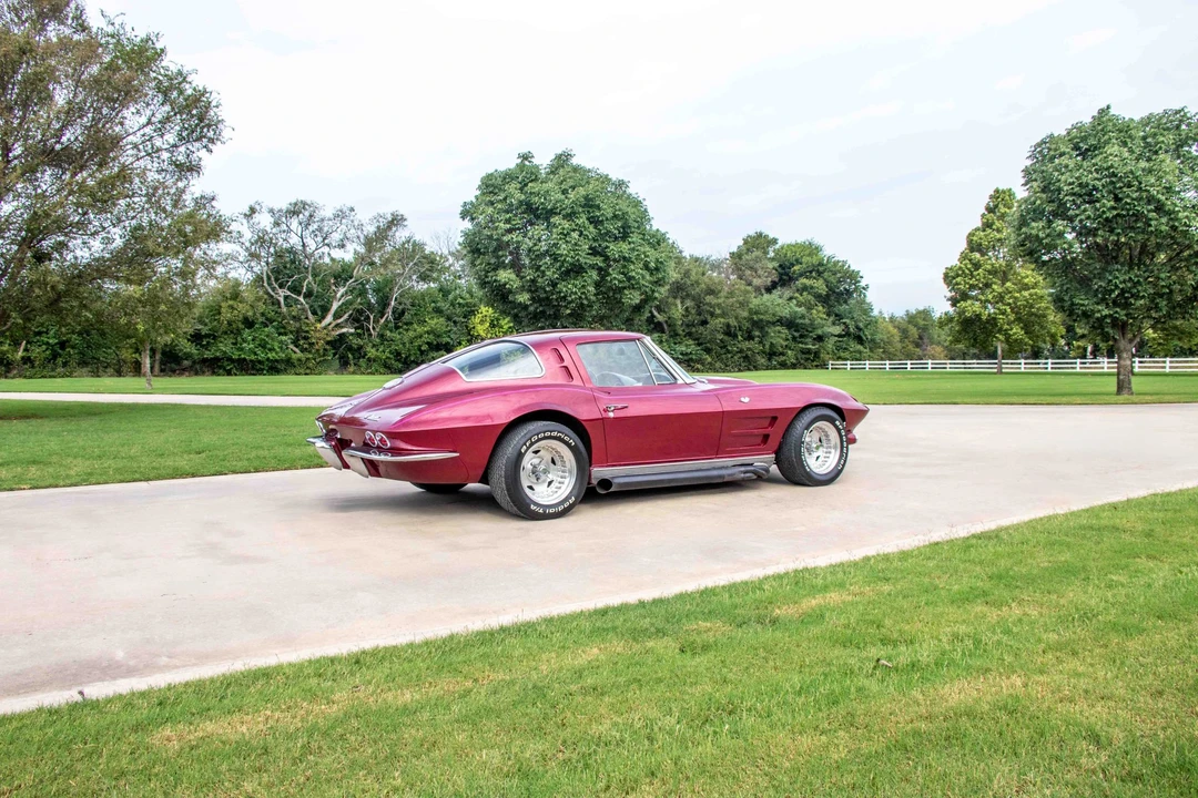 1963 Chevrolet Corvette C2 - Image 13 of 31