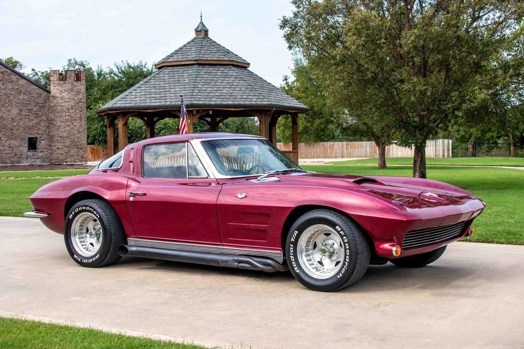 1963 Chevrolet Corvette C2 - Image 8 of 31