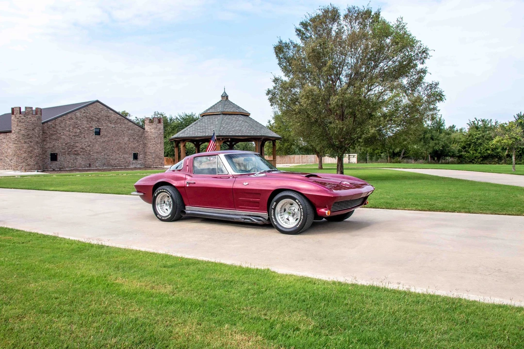 1963 Chevrolet Corvette C2 - Image 6 of 31