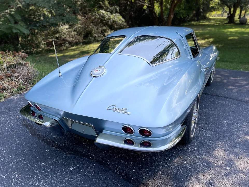 1963 Chevrolet Corvette C2 - Image 11 of 31
