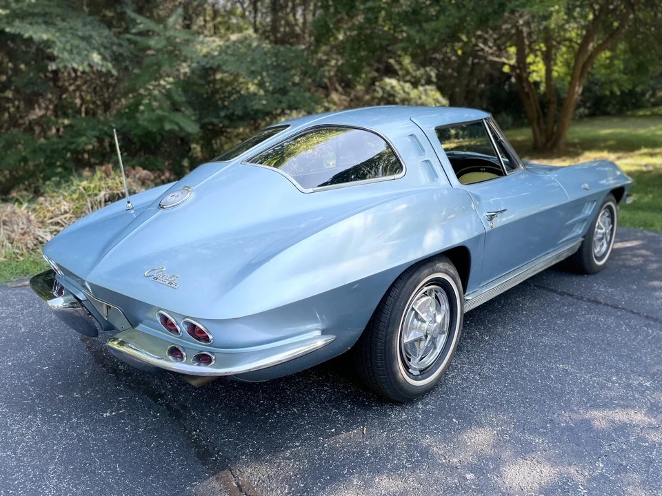 1963 Chevrolet Corvette C2 - Image 12 of 31
