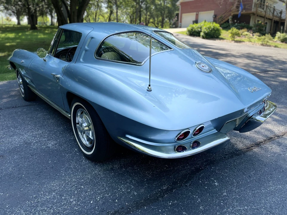 1963 Chevrolet Corvette C2 - Image 4 of 31