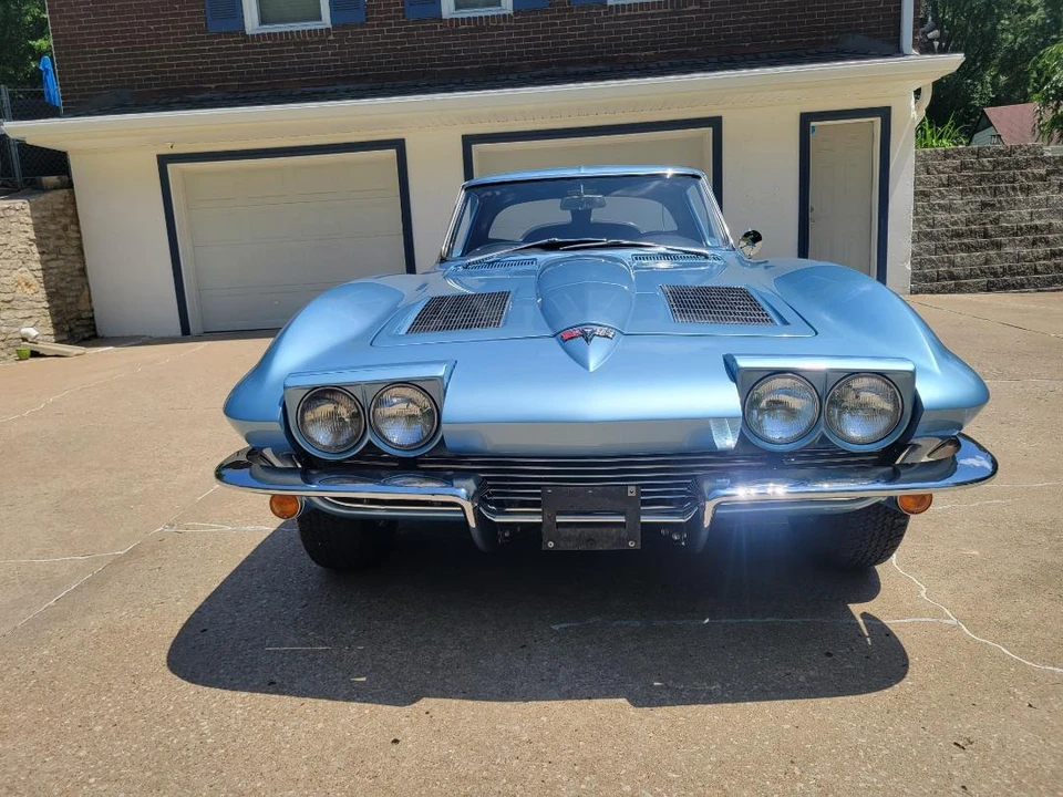 1963 Chevrolet Corvette C2 - Image 6 of 31