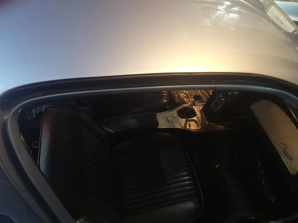 1963 Chevrolet Corvette C2 - Image 29 of 31