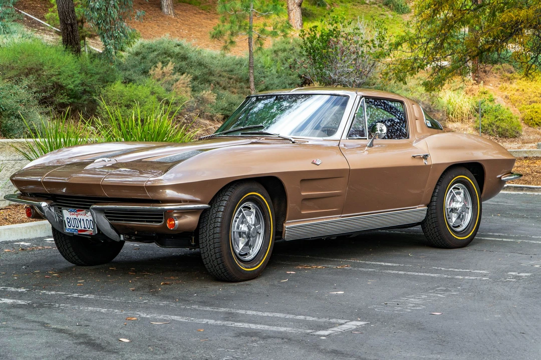 1963 Chevrolet Corvette C2 - Image 2 of 31