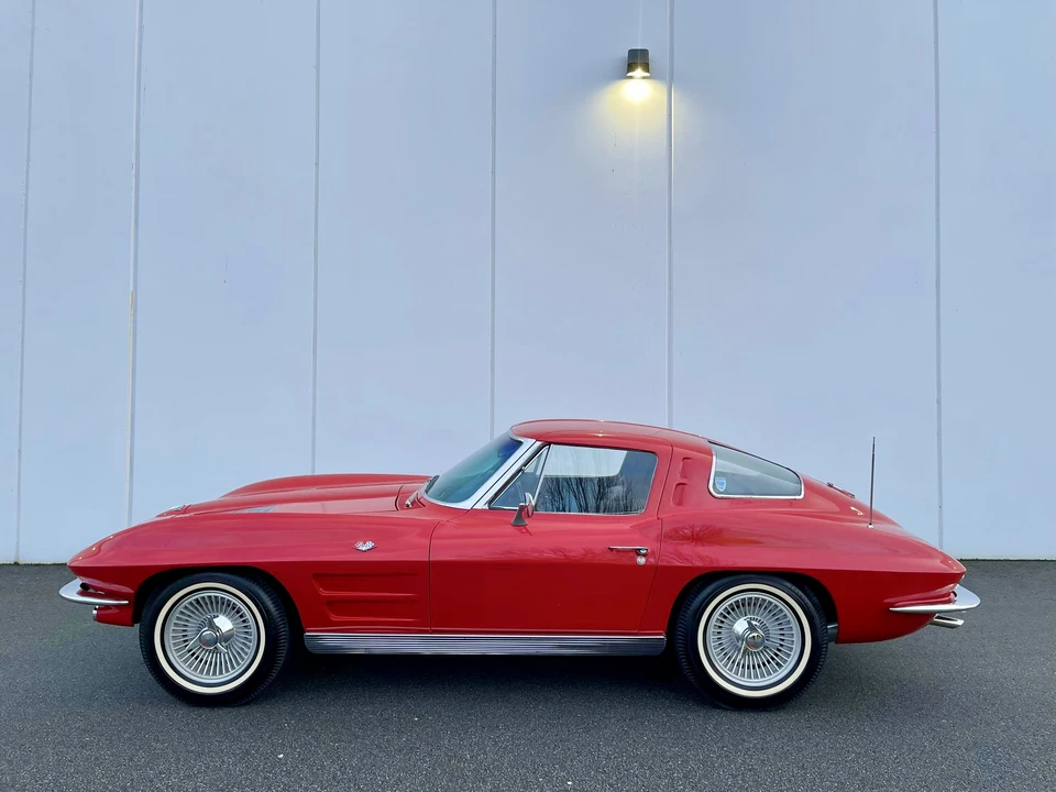 1963 Chevrolet Corvette C2 - Image 29 of 31