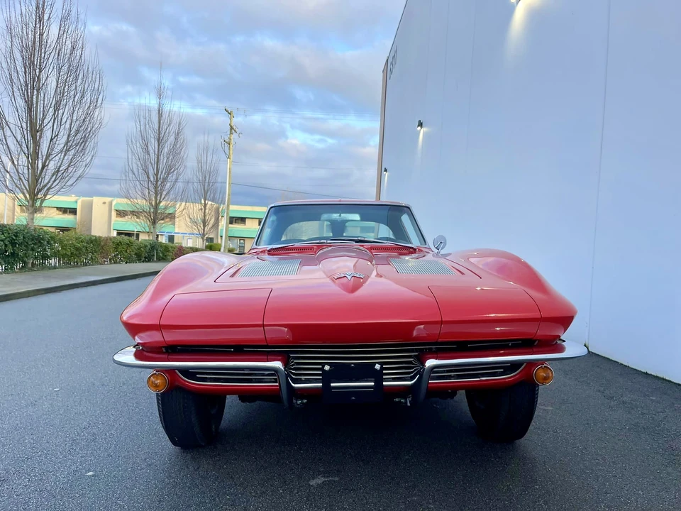 1963 Chevrolet Corvette C2 - Image 6 of 31