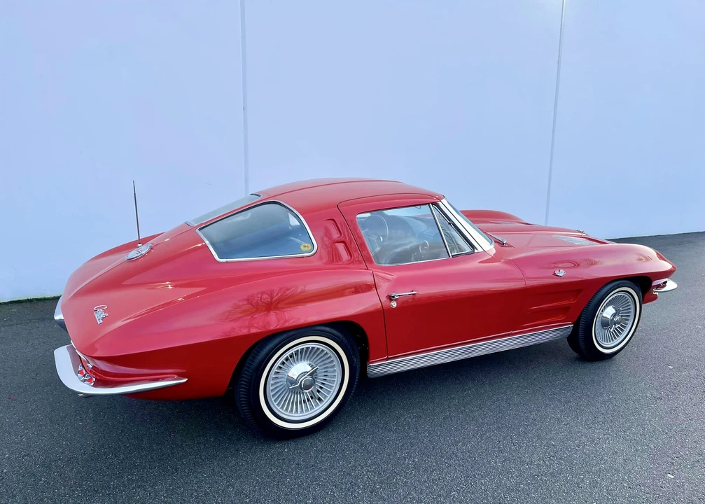 1963 Chevrolet Corvette C2 - Image 15 of 31