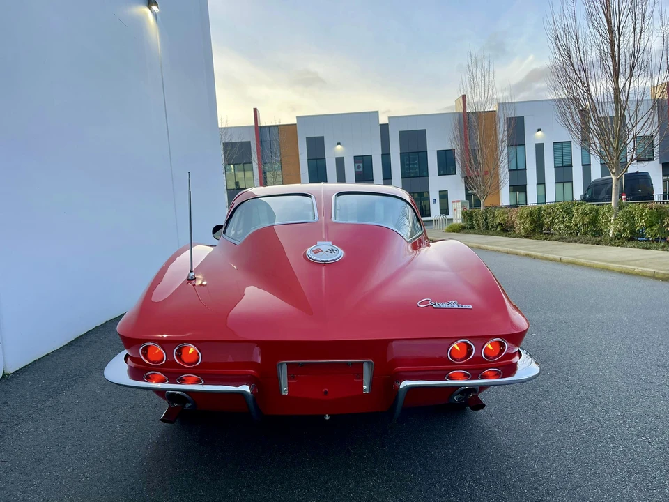 1963 Chevrolet Corvette C2 - Image 19 of 31