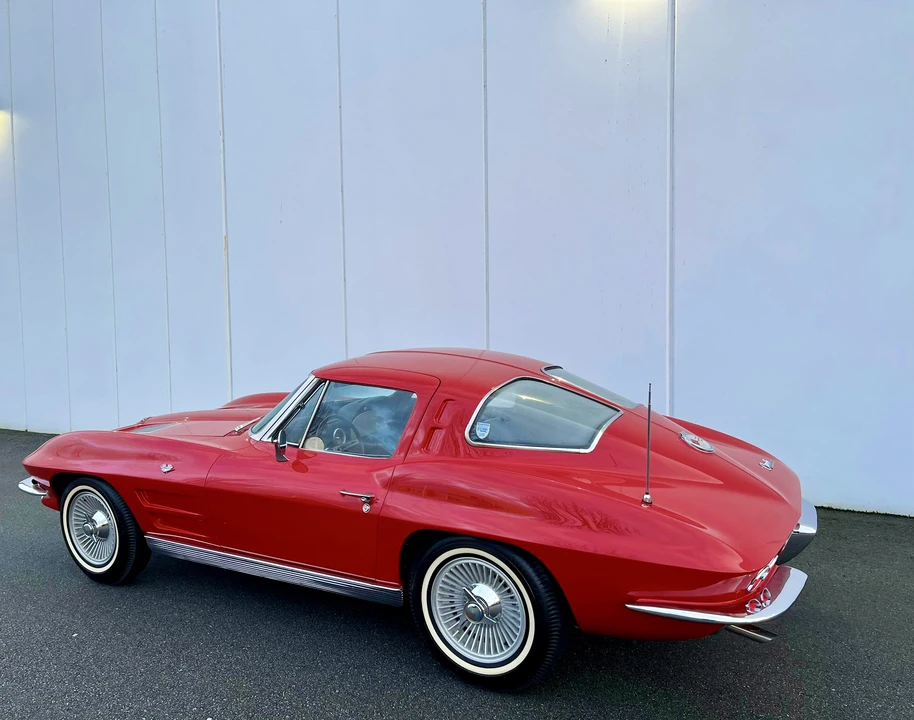1963 Chevrolet Corvette C2 - Image 27 of 31