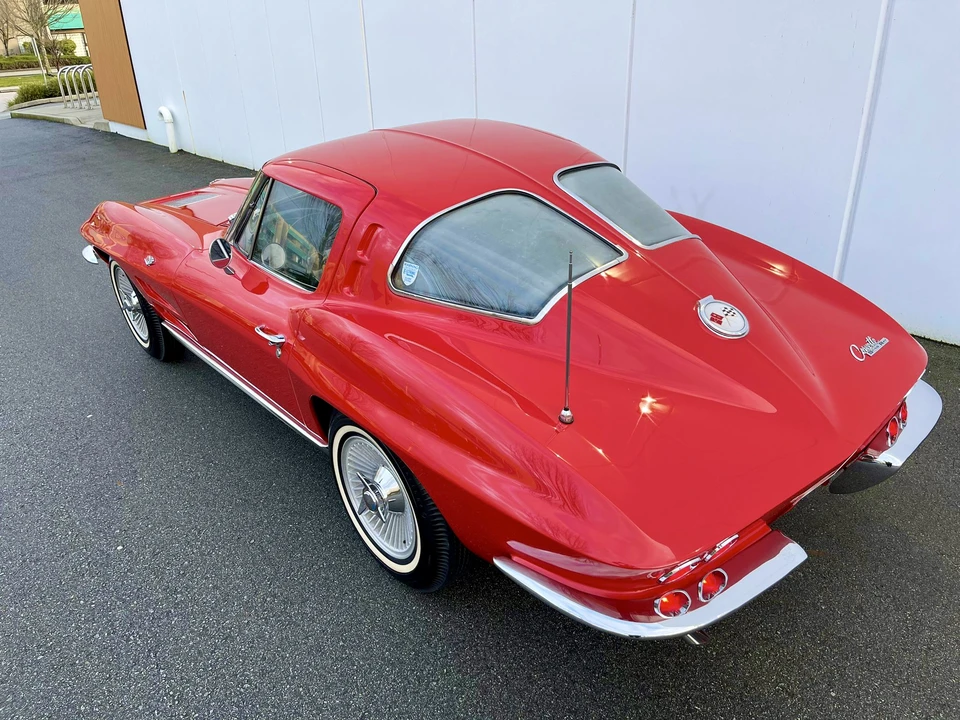 1963 Chevrolet Corvette C2 - Image 25 of 31